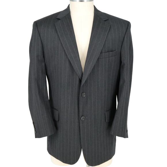 Jos A Bank Suit Mens 44R Dark Gray Pinstripe Wool Jacket Lined Pleated Cuffed - Picture 2 of 16